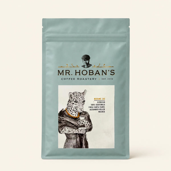Mr. Hoban's Espressopackung Madame Jag mit gezeichnetem Jaguar im Mantel