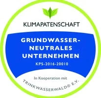 Siegel der Klimapatenschaft: grundwasserneutrales Unternehmen, in Kooperation mit Trinkwasserwald e. V.